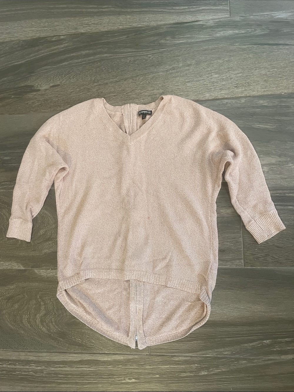Express Women's Pale Blush V-Neck Lightweight Sweater